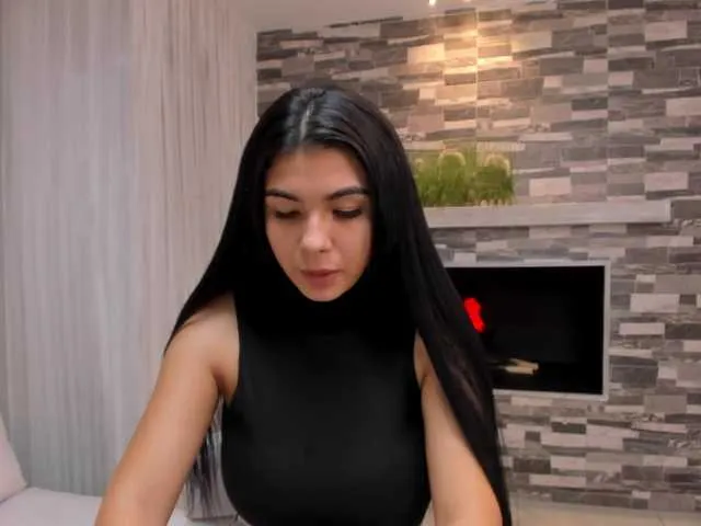 Live sex webcam photo for ChelseaMills #272287456