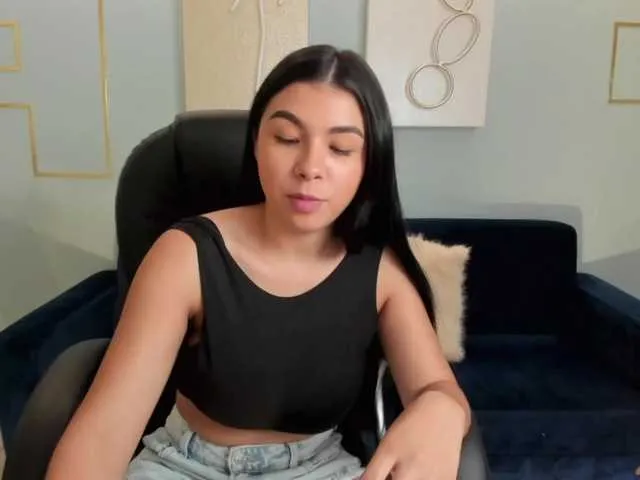 Live sex webcam photo for ChelseaMills #272491950