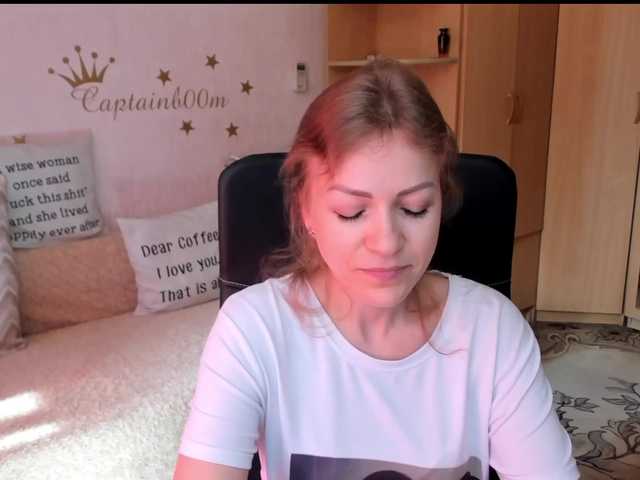 Live sex webcam photo for CherishSia #273424641