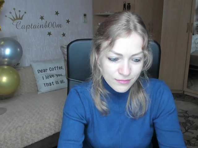 Live sex webcam photo for CherishSia #274850399