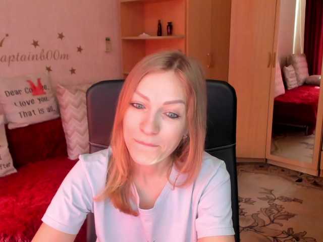 Live sex webcam photo for CherishSia #284734509