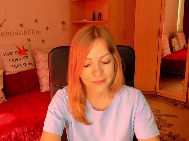 Live sex webcam photo for CherishSia #288292696