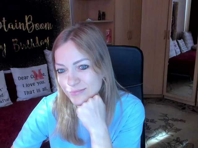 Live sex webcam photo for CherishSia #290012979