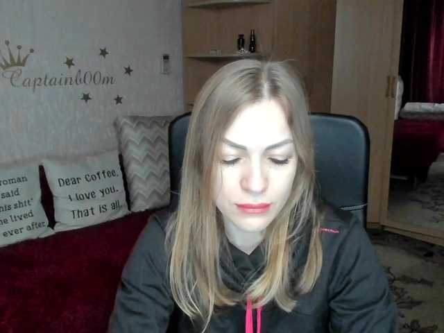 Live sex webcam photo for CherishSia #290287016