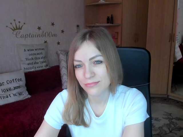 Live sex webcam photo for CherishSia #290812167