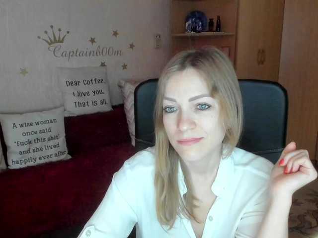 Live sex webcam photo for CherishSia #291918229