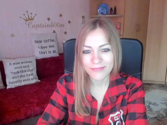 Live sex webcam photo for CherishSia #291965856