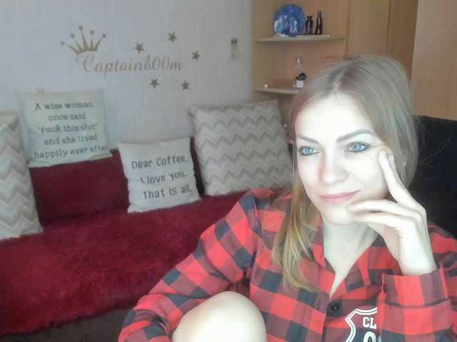 Live sex webcam photo for CherishSia #292211917