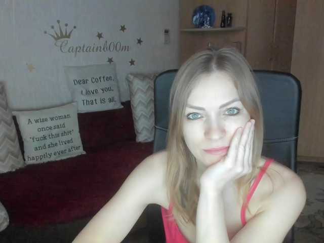 Live sex webcam photo for CherishSia #292320507