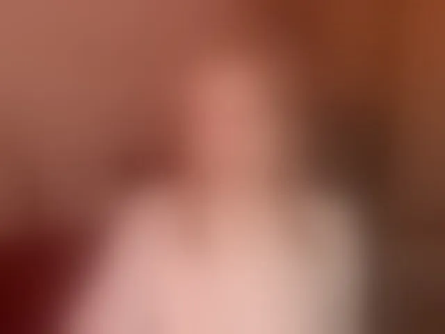 Live sex webcam photo for CherishSia #292480354
