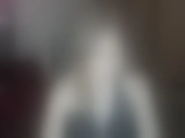 Live sex webcam photo for CherishSia #293569472