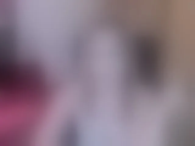 Live sex webcam photo for CherishSia #293580383
