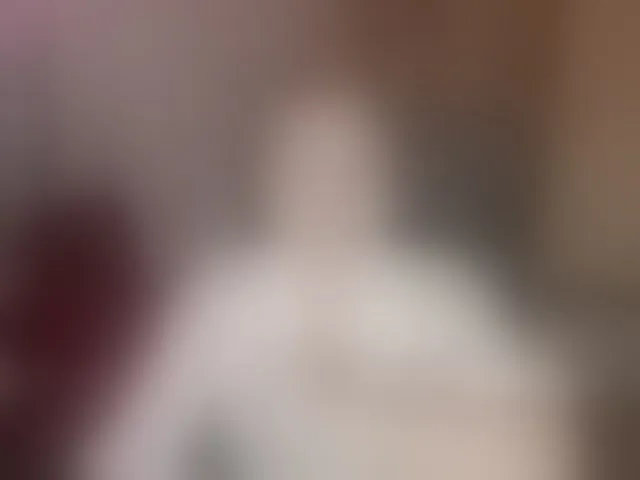 Live sex webcam photo for CherishSia #293910034