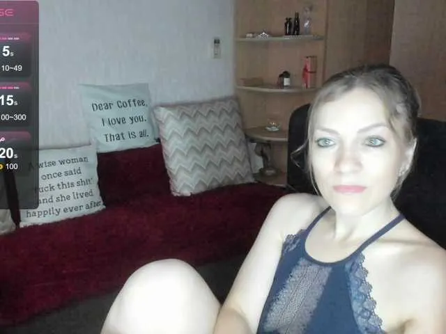 Live sex webcam photo for CherishSia #294170295