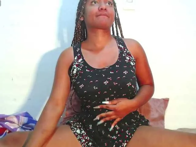 Live sex webcam photo for Cherllyn #290818460