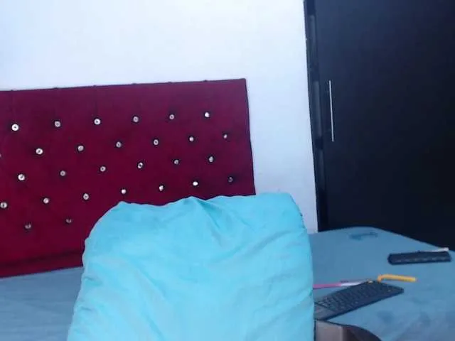 Live sex webcam photo for Cherry-Blue #291263959