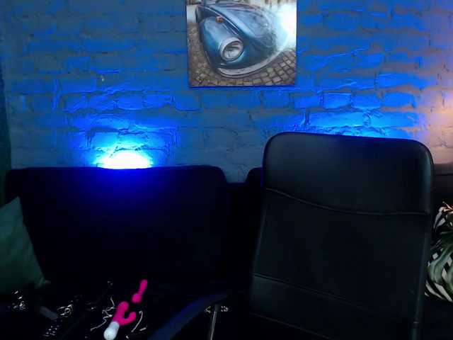 Live sex webcam photo for Cherry-Stoun #272821531