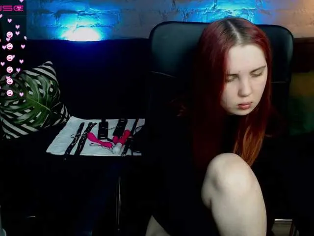 Live sex webcam photo for Cherry-Stoun #272828552