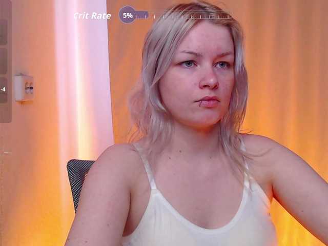 Live sex webcam photo for CherryNight666 #292254445