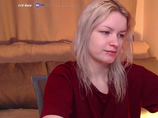 Live sex webcam photo for CherryNight666 #292398470