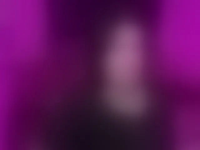 Live sex webcam photo for CherryNight666 #294114587