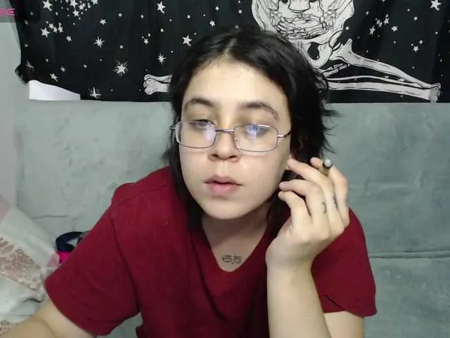 Live sex webcam photo for CherrySweet000 #291910704