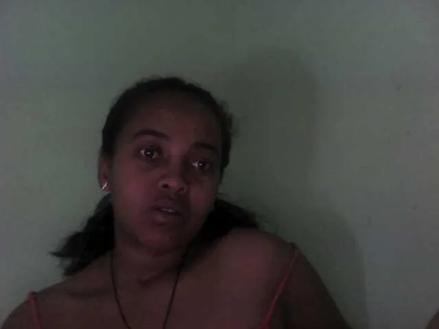 Live sex webcam photo for Cherryh #275504131