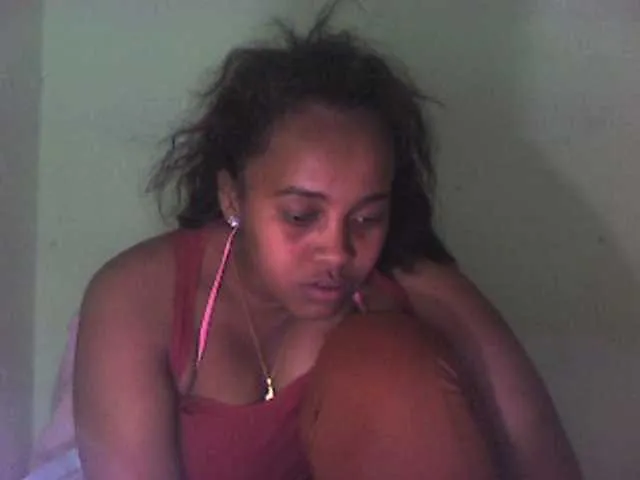 Live sex webcam photo for Cherryh #275974085