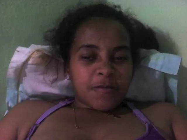 Live sex webcam photo for Cherryh #275978518