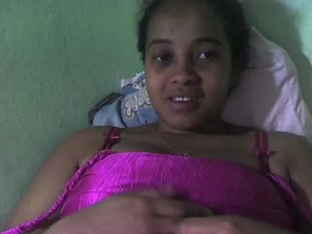 Live sex webcam photo for Cherryh #276036794