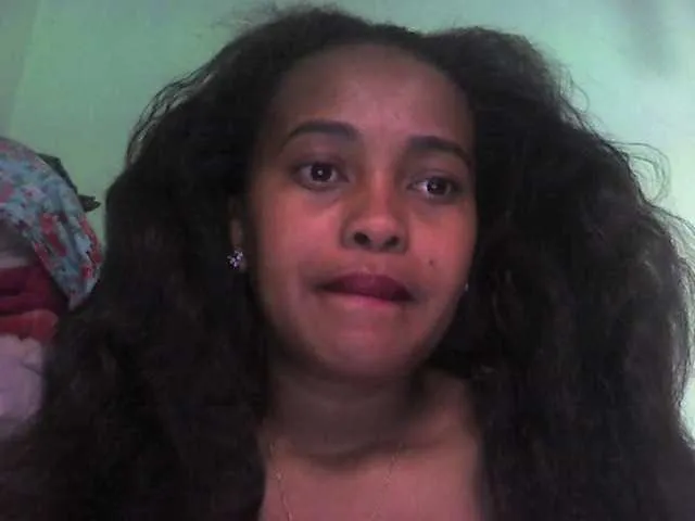 Live sex webcam photo for Cherryh #276375672