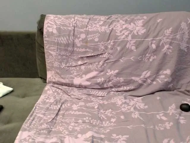 Live sex webcam photo for Cherryhell #291508882