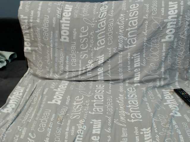 Live sex webcam photo for Cherryhell #291700091