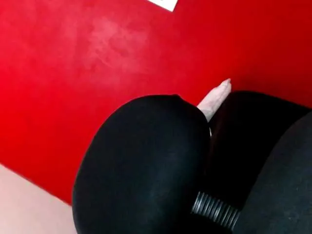 Live sex webcam photo for Cherryu #276485530