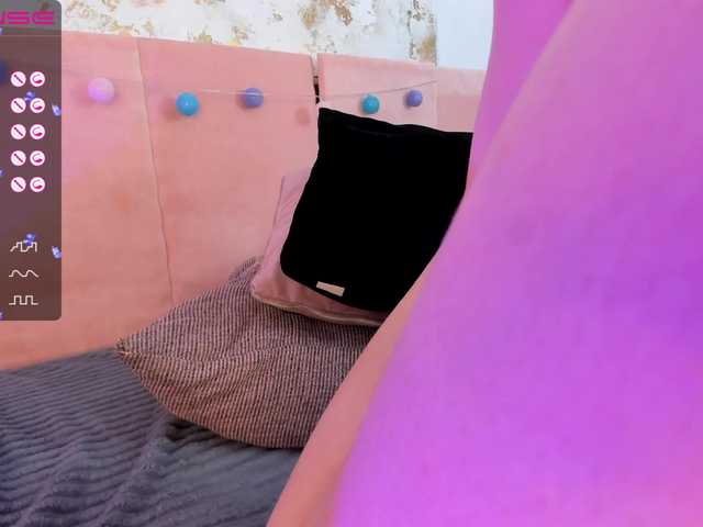 Live sex webcam photo for CherylConnor #275660009