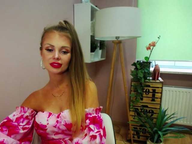 Live sex webcam photo for Cherylovex #274197822