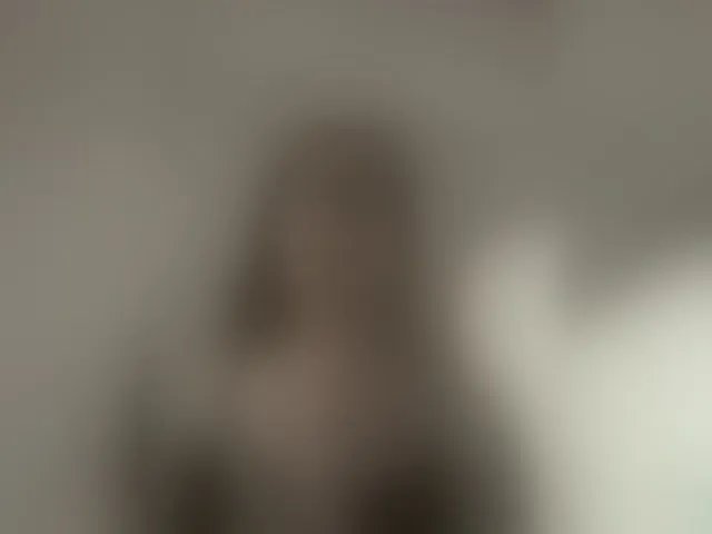 Live sex webcam photo for Chiaralovee #293586224