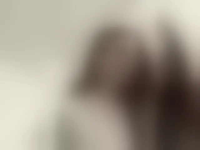 Live sex webcam photo for Chiaralovee #293618833