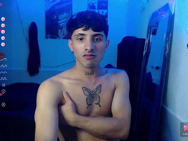 Live sex webcam photo for Chikyshot #278158378