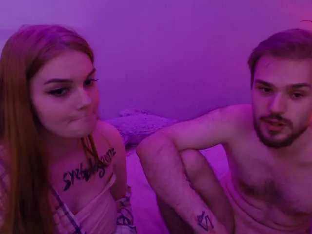 Live sex webcam photo for ChillCumShow #273438841