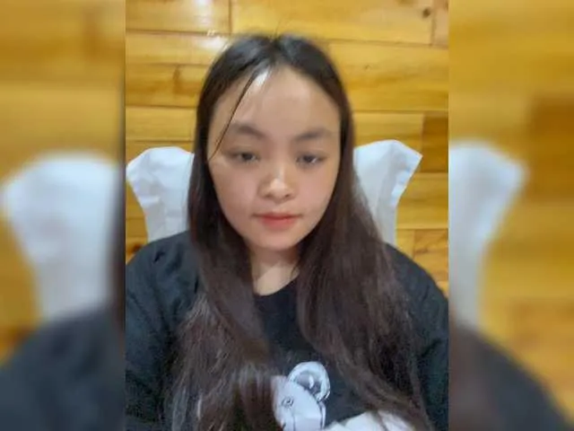 Live sex webcam photo for Chilli21 #278207765