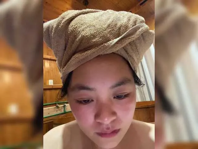 Live sex webcam photo for Chilli21 #284922339