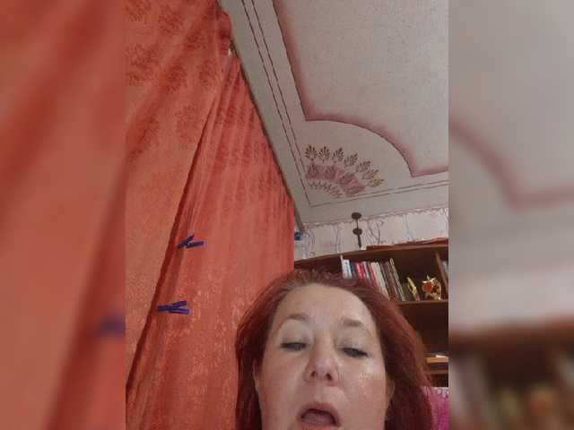 Live sex webcam photo for Chloe25 #276221386