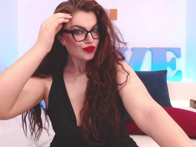 Live sex webcam photo for ChloeCaramel #291316291