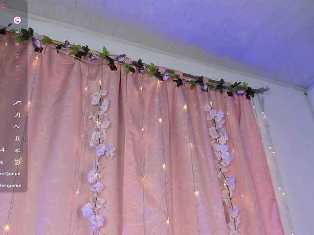 Live sex webcam photo for ChloeEvans #292106320