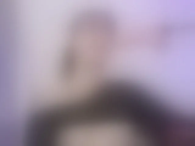 Live sex webcam photo for ChloeEvans #292972731