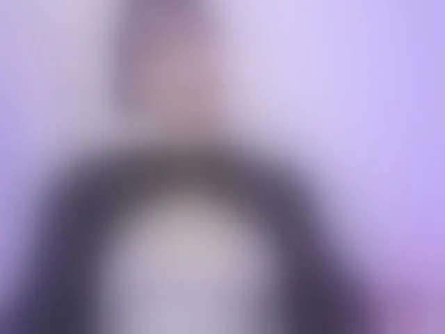 Live sex webcam photo for ChloeEvans #292980454