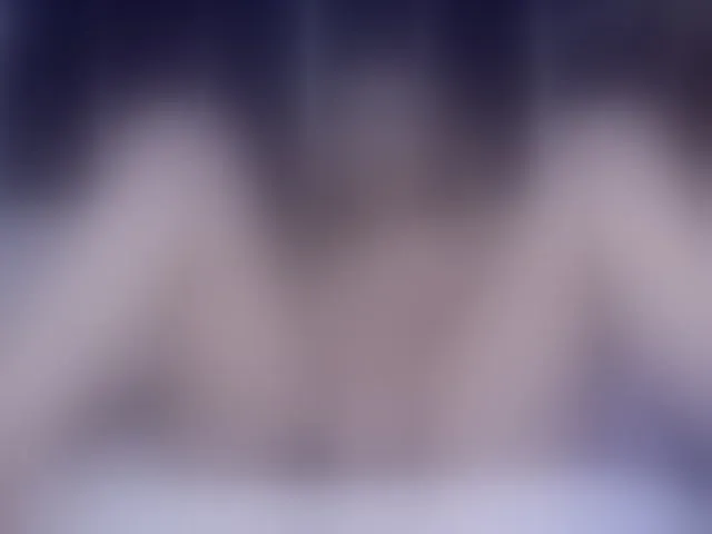 Live sex webcam photo for ChloeGracee #293174221