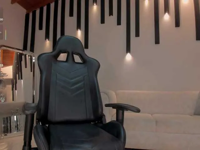 Live sex webcam photo for ChloeManson #290962370