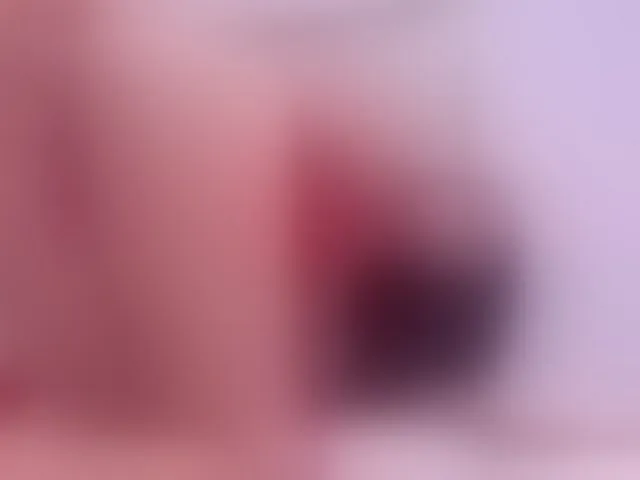 Live sex webcam photo for ChloeMontes #276136708